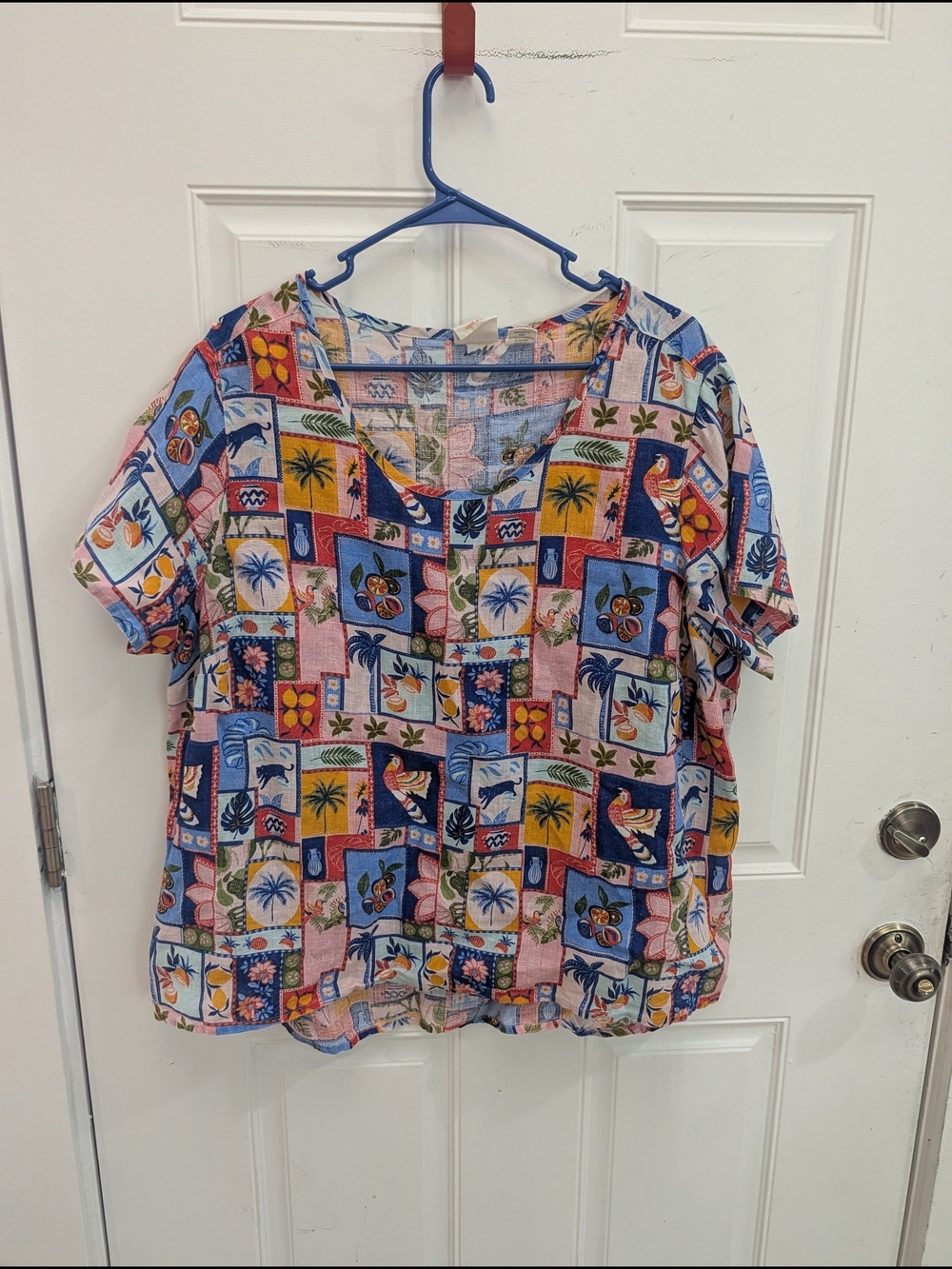 C&C California 100% Linen Multicolor Tropical Patchwork Short Sleeve Top